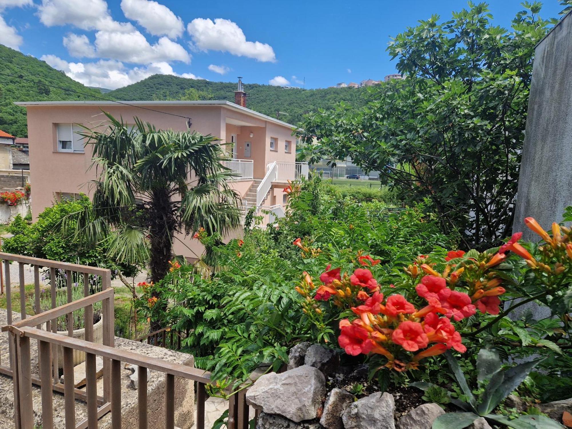 Apartman Studio Nena Crikvenica Bagian luar foto